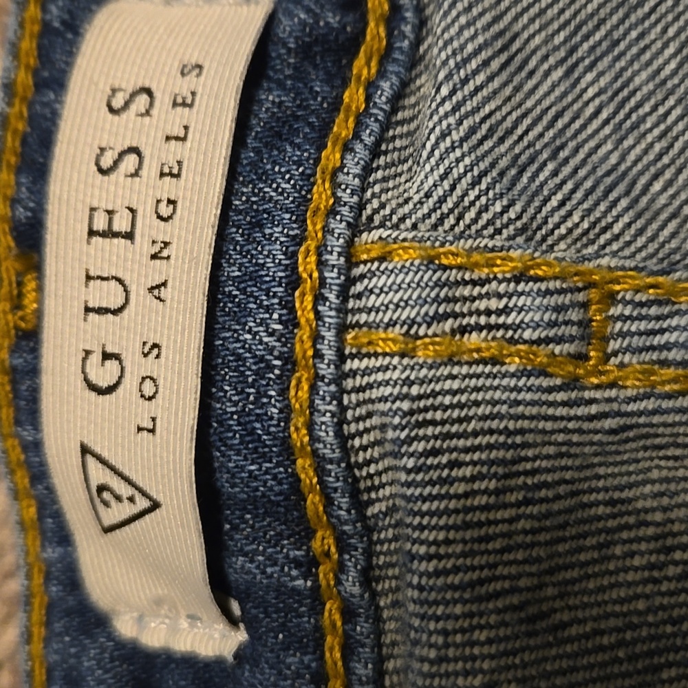 Guess Tomboy Jeans - Picture 2 of 8